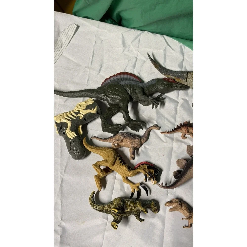 Lot of Dinosaur‎ Figures Spinosaurus T-Rex Stegosaurus Mixed Toy Set